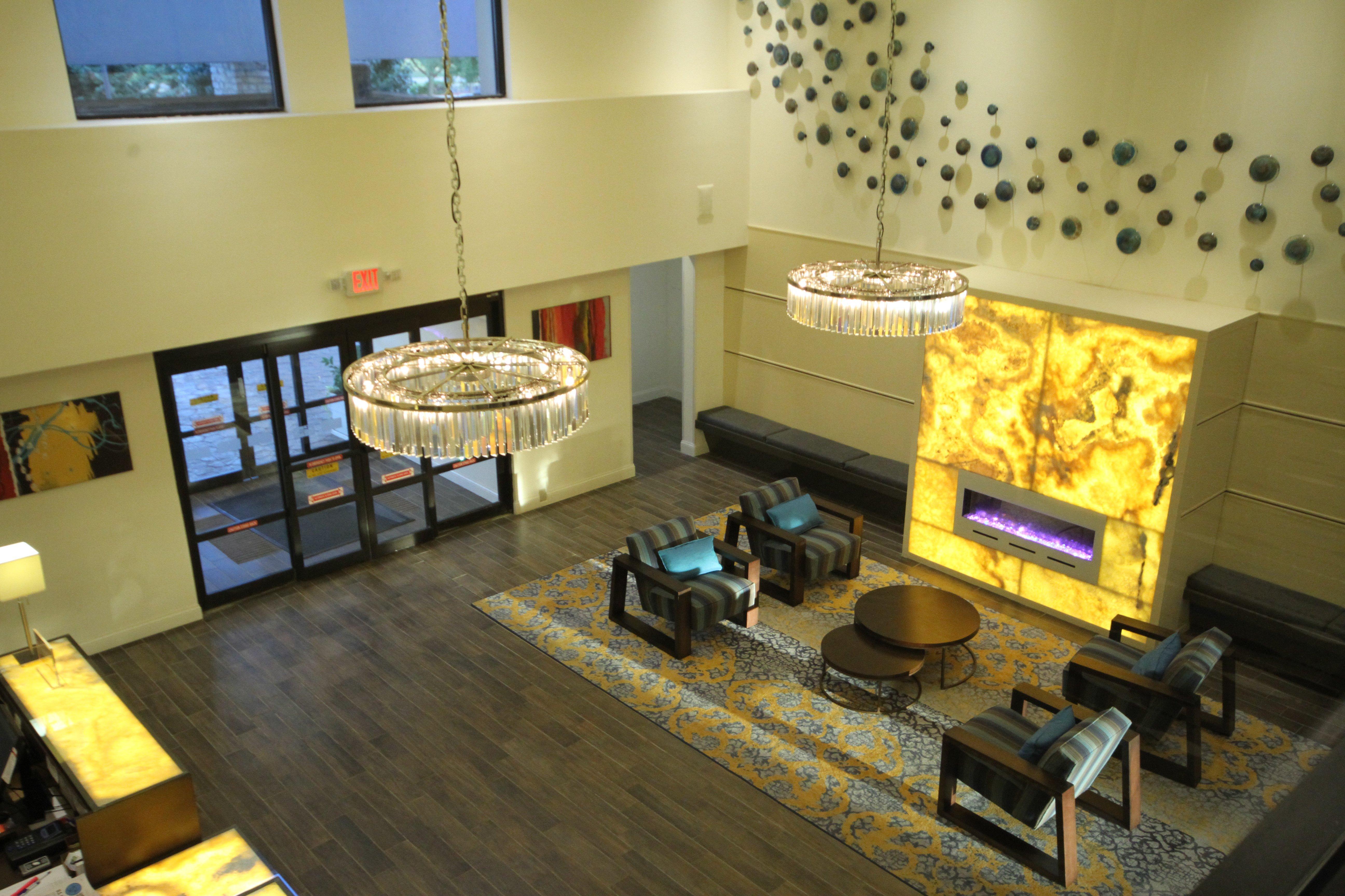 Holiday Inn Express Janesville-I-90 & Us Highway 14 By Ihg Bagian luar foto