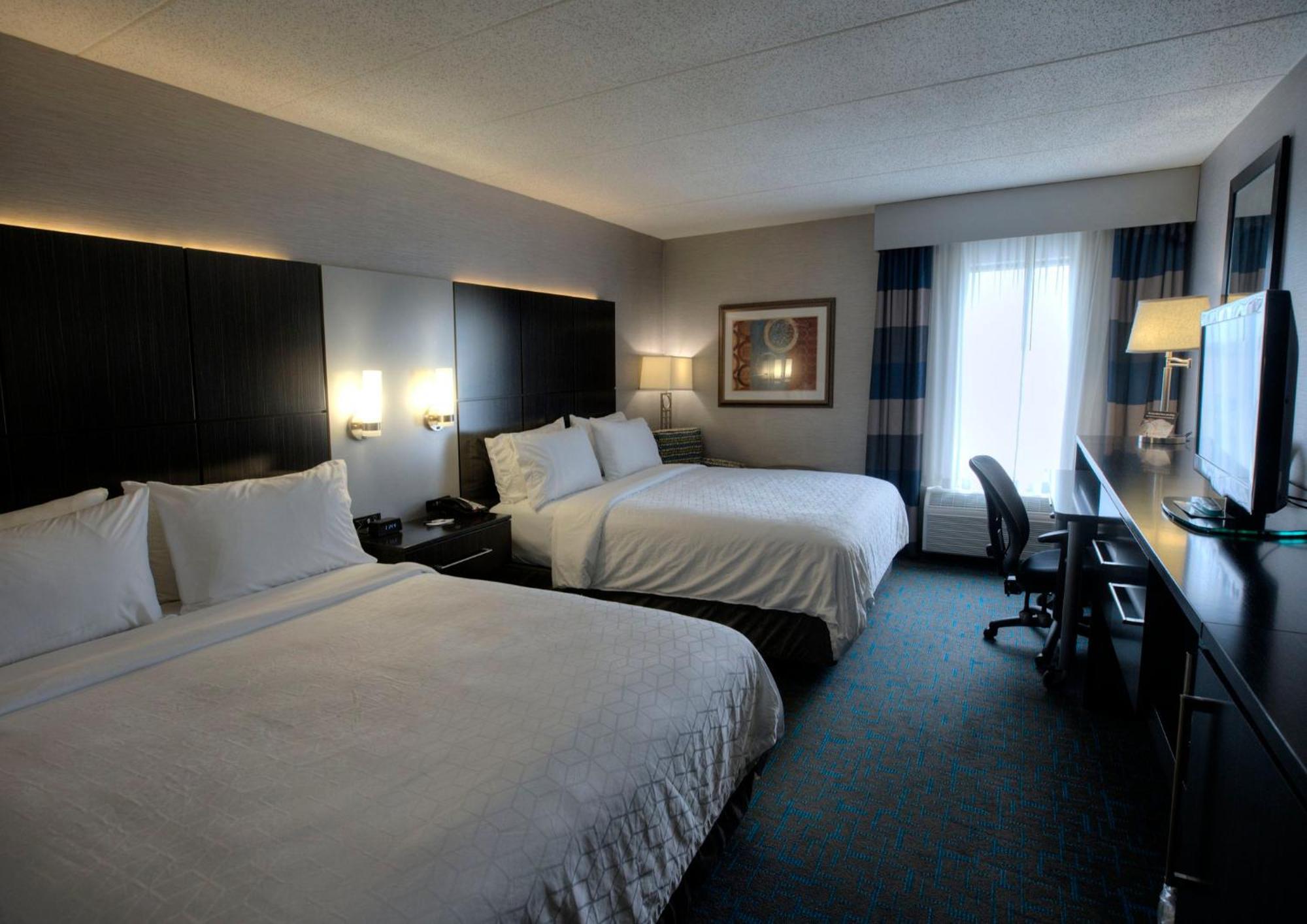 Holiday Inn Express Janesville-I-90 & Us Highway 14 By Ihg Bagian luar foto